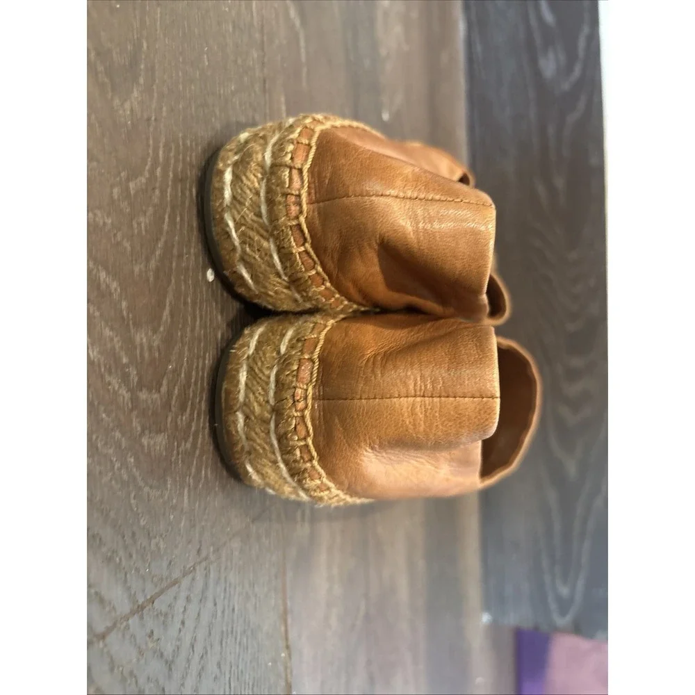 AUTHENTIC Tory Burch Ines Leather Logo Espadrilles